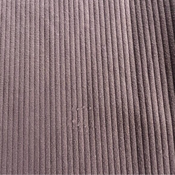 Lululemon size 6 Align Ribbed Bodysuit 25Roasted Brown - Picture 4 of 13